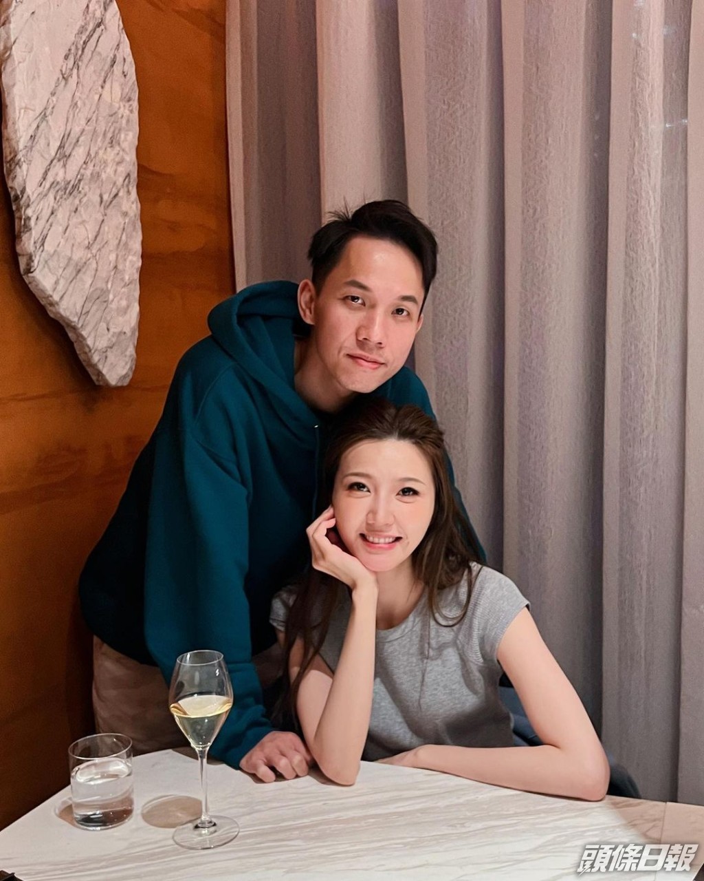 即爆出男方原有模特兒女友，吳若希變成第三者，Alex要火速發聲維護。